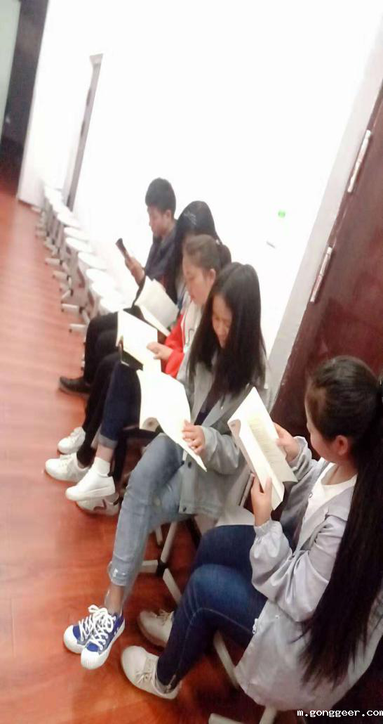 阅读社活动照片