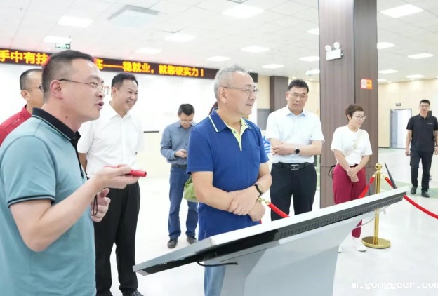 广东省北京大学校友会一行到我院调研